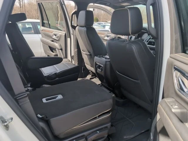 Used 2023 White Chevrolet Premier image 15