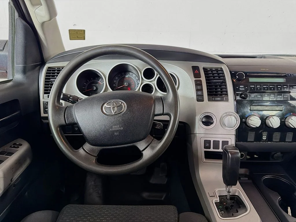 Used 2009 Red Toyota SR5 image 20