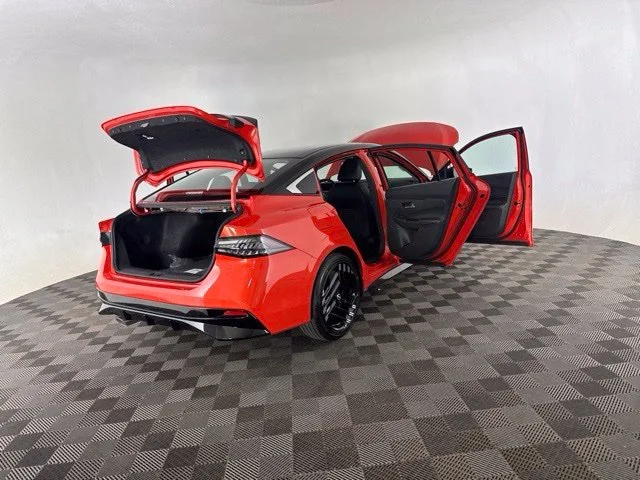 New 2027 Red Nissan SR image 14