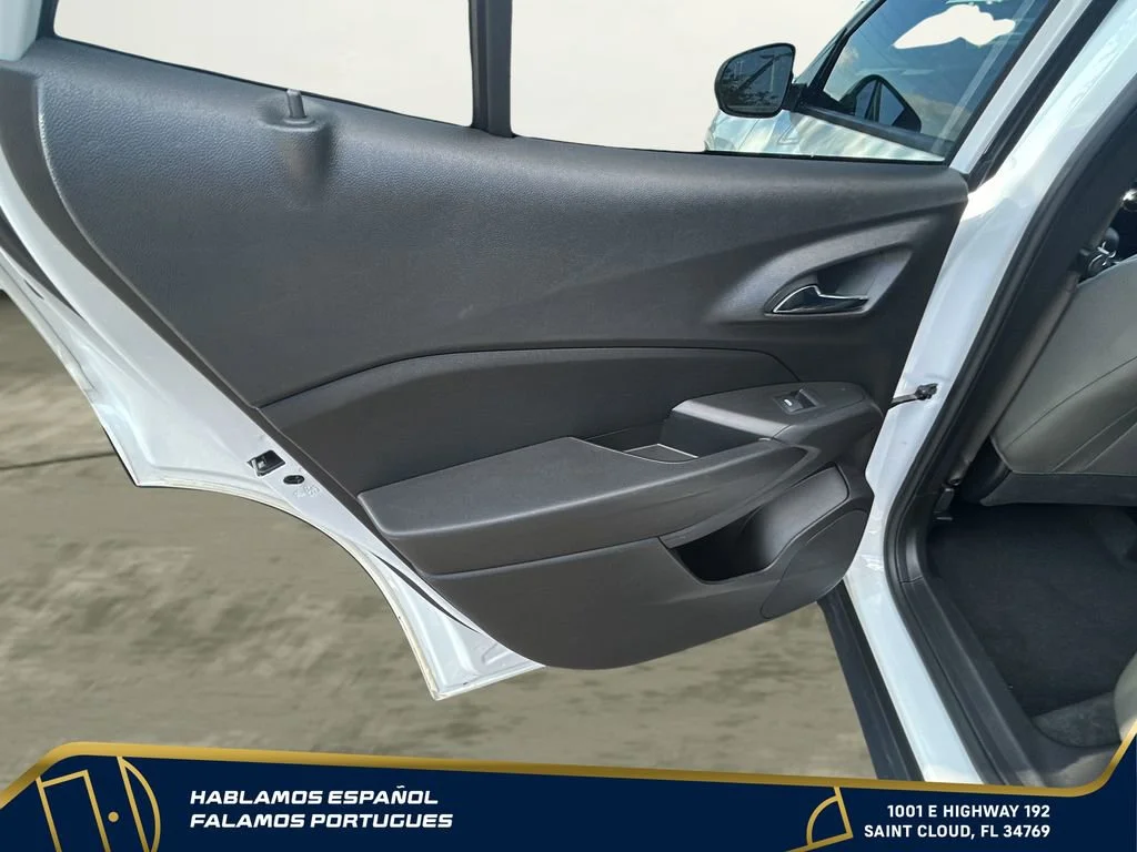 Used 2024 Summit White Chevrolet ACTIV image 23