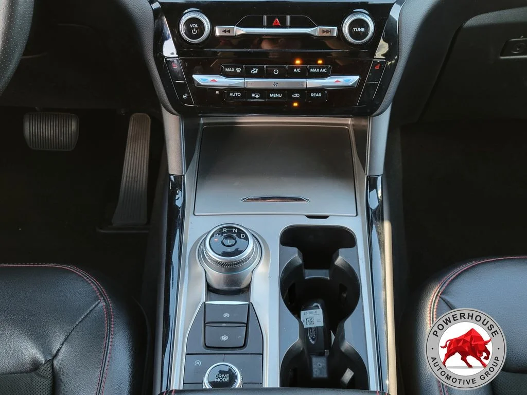 Used 2023 Silver Ford ST-Line image 24