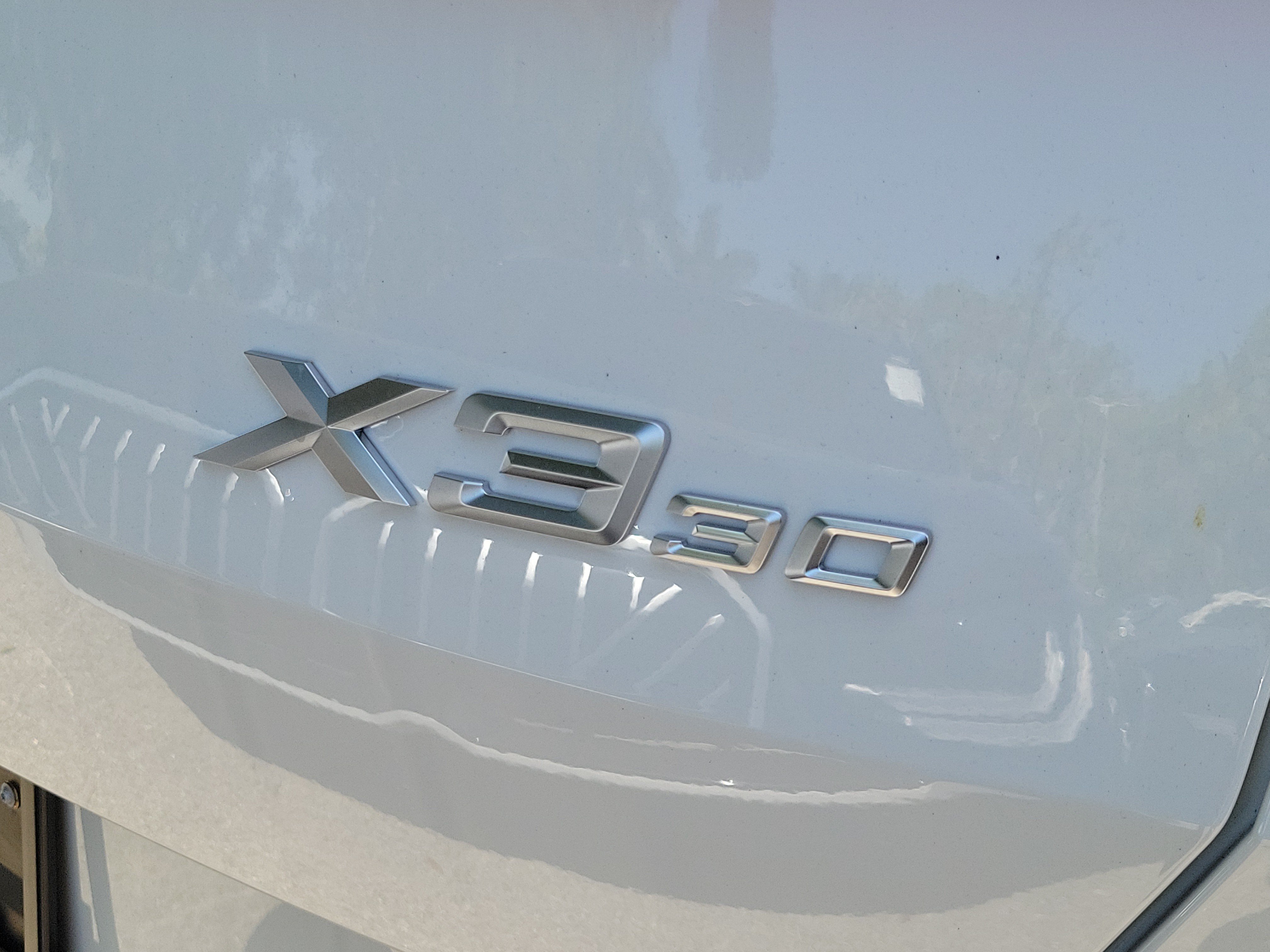 New 2026 Alpine White BMW 30 xDrive image 5