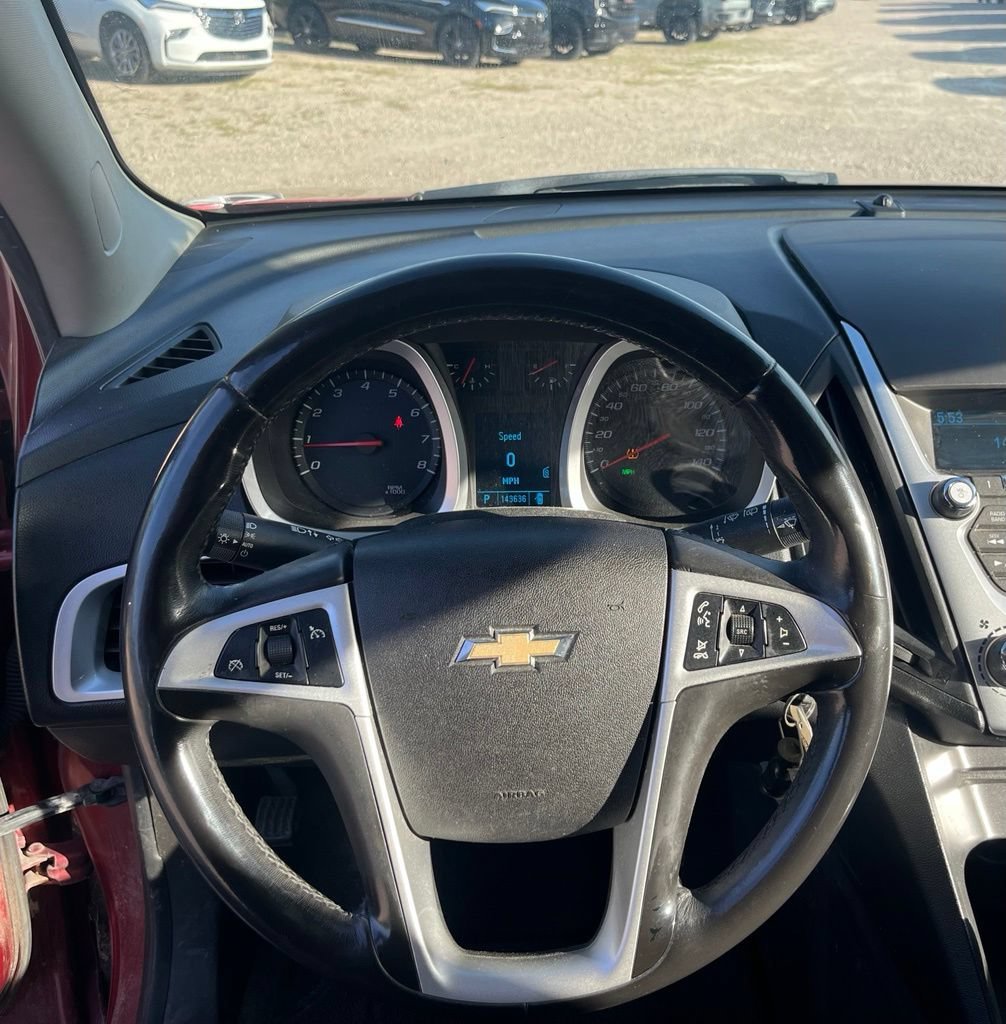 Used 2010 Cardinal Red Metallic Chevrolet LT w/1LT image 23