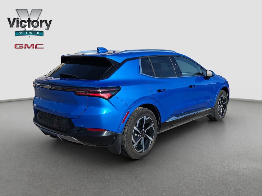 2024 Chevrolet Equinox EV LT - Photo 18