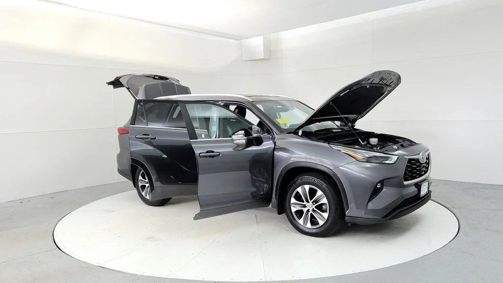 Used 2023 Gray Toyota XLE image 12