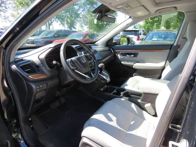 Certified Used 2020 Crystal Black Pearl Honda EX image 2