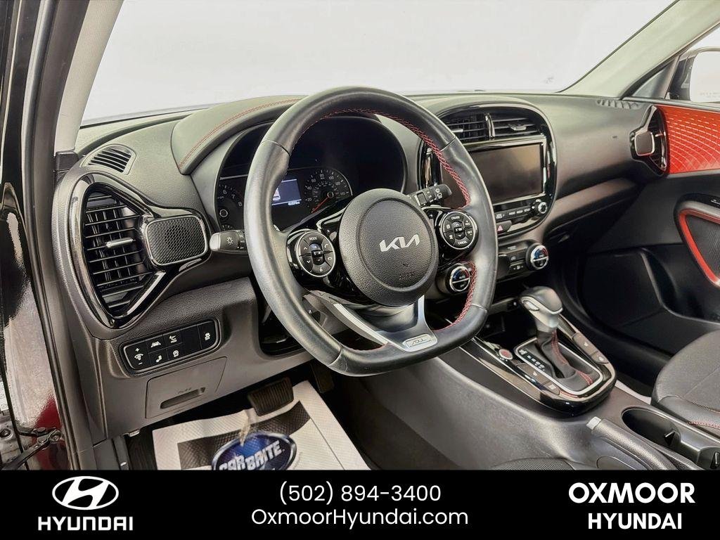 Used 2022 Cherry Black Kia Turbo image 9