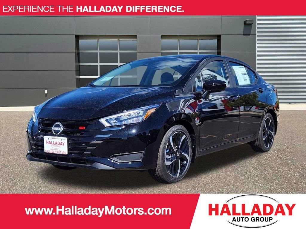 2025 Nissan Versa Sedan SR