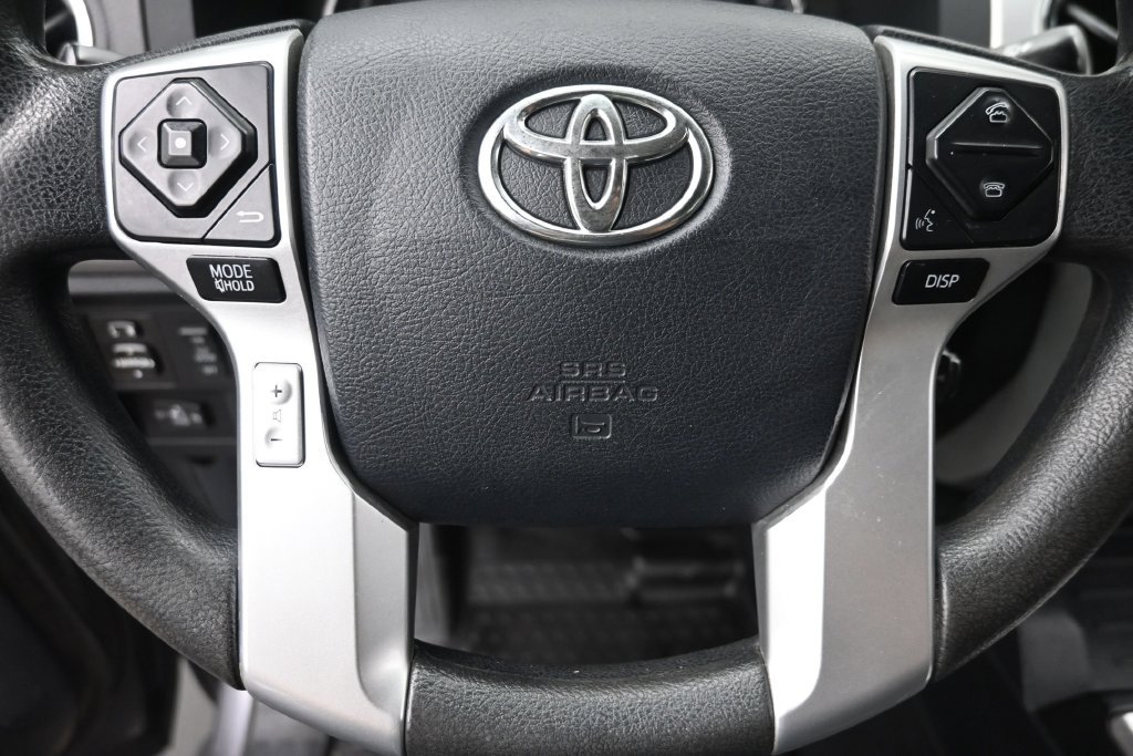 Used 2017 Gray Toyota SR5 image 17