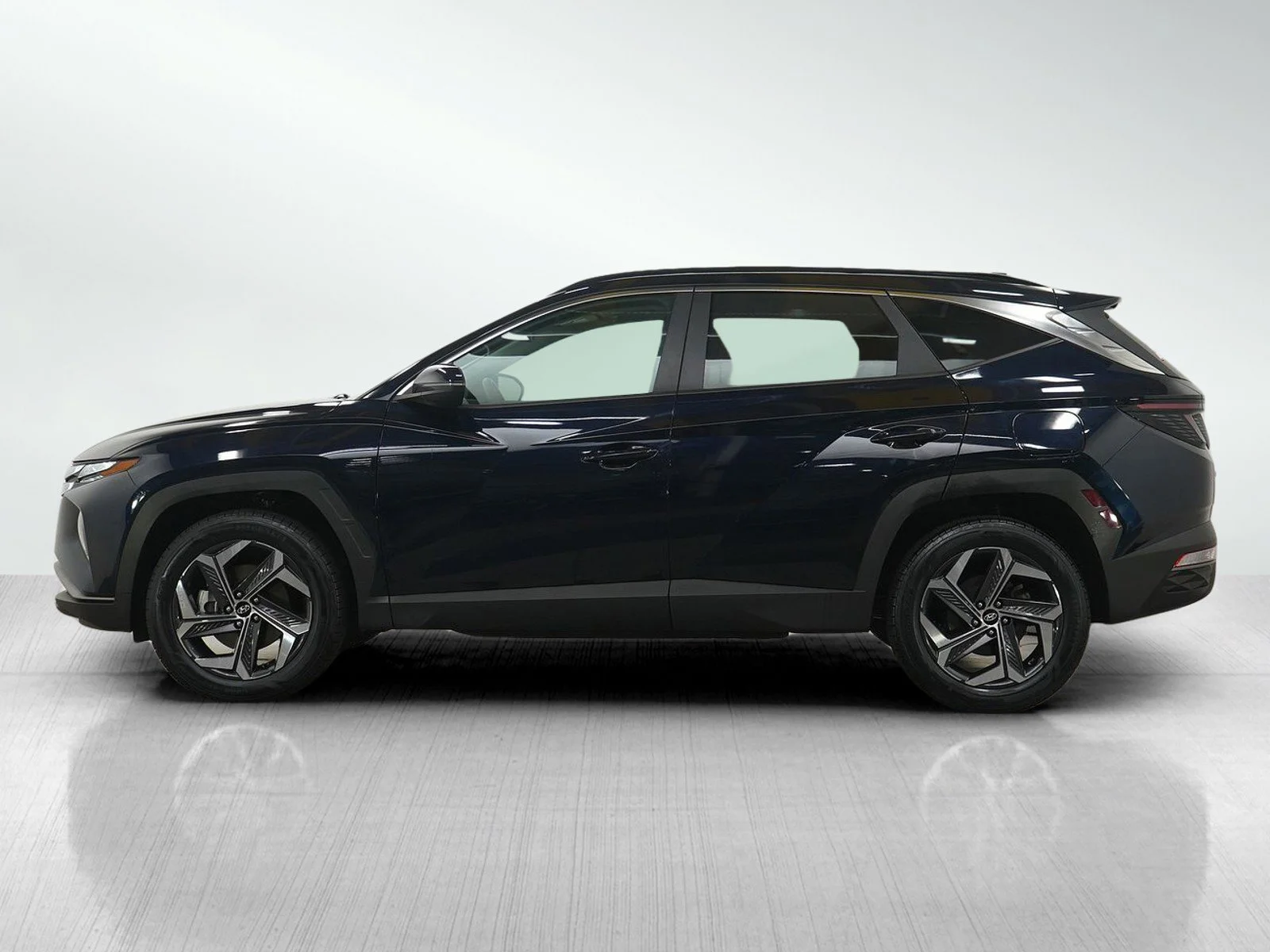 Used 2022 Hyundai Tucson SEL Convenience with VIN KM8JFCA14NU072276 for sale in Burnsville, Minnesota