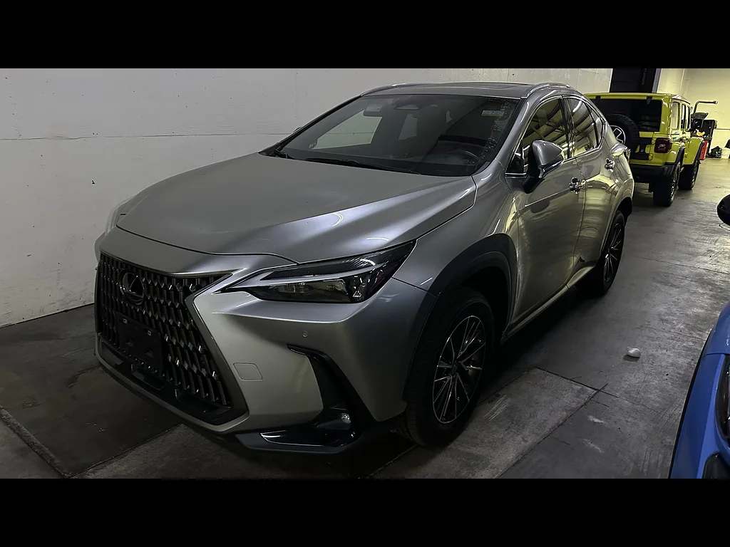 Used 2024 Atomic Silver Lexus Premium image 2