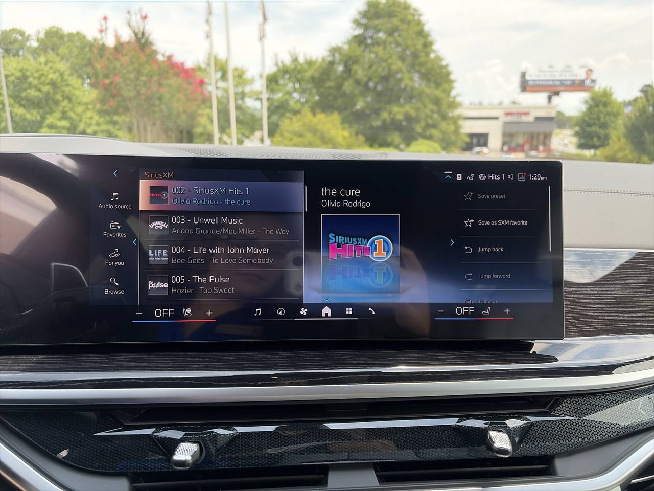 New 2027 Dravit Grey Metallic BMW xDrive40i image 24