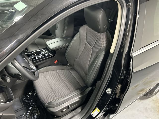 Used 2023 Ebony Twilight Metallic Buick Preferred image 11