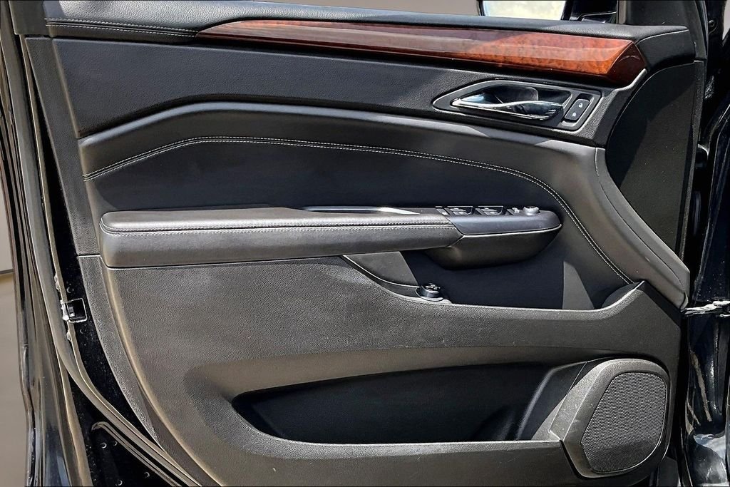 Used 2013 Black Cadillac Performance image 18