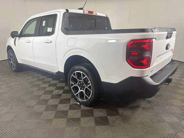 New 2026 Oxford White Ford Lariat image 6