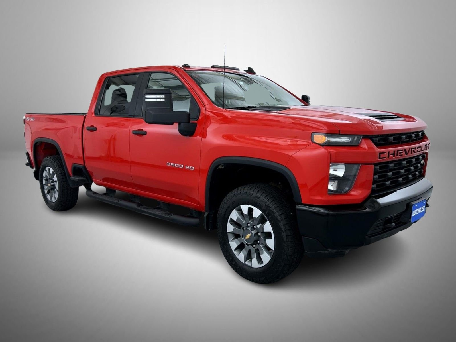 Used 2023 Red Chevrolet Custom image 3