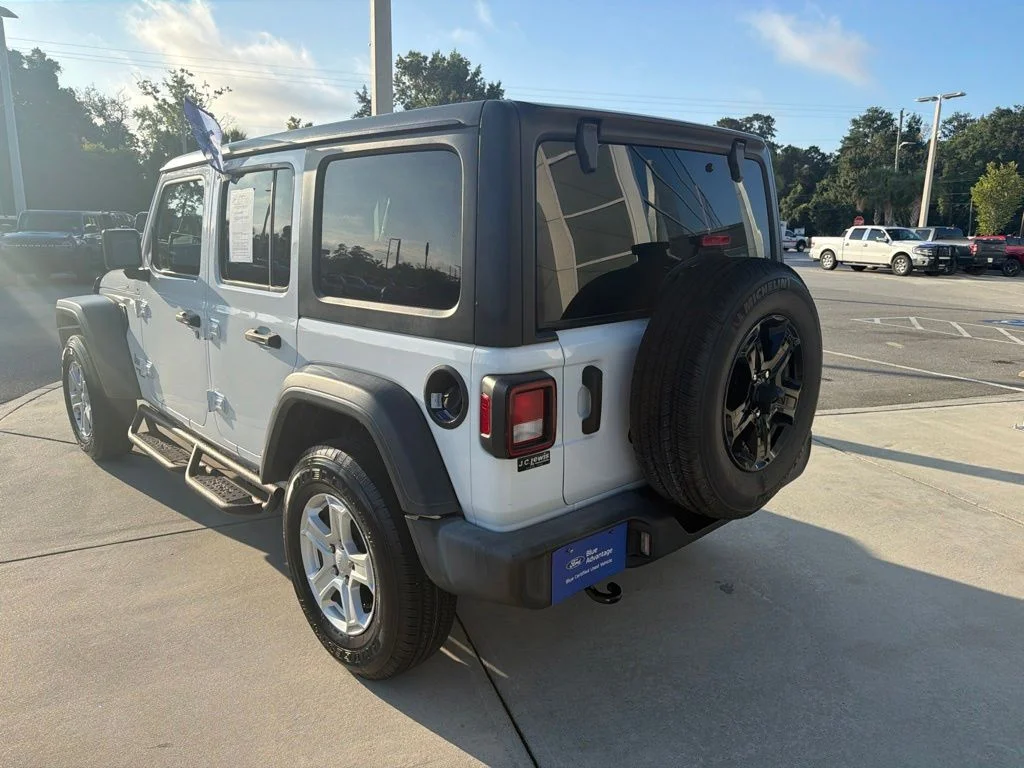 Certified Used 2020 Bright White Clearcoat Jeep Unlimited Sport S image 5