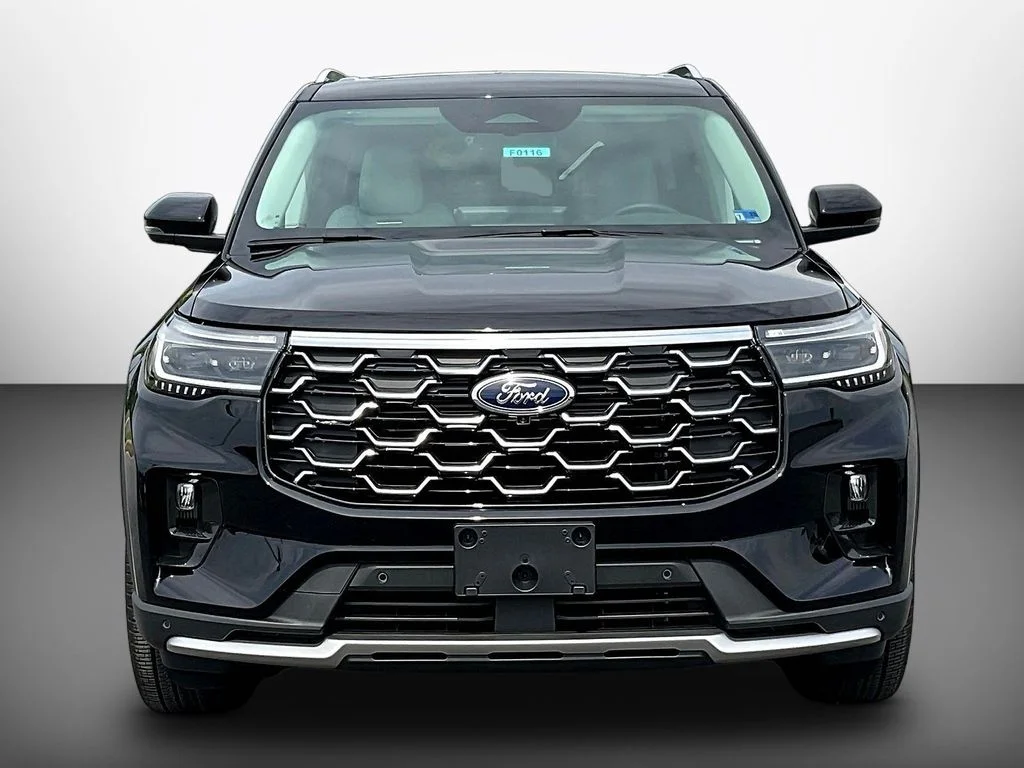New 2026 Agate Black Metallic Ford Platinum™ image 15
