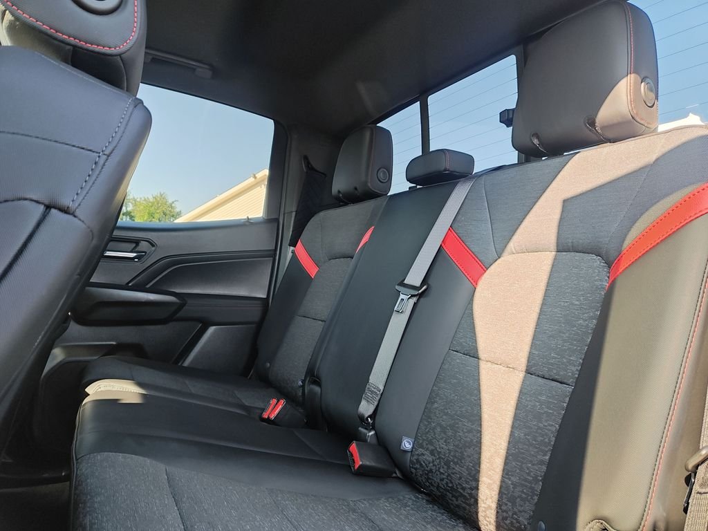 Used 2023 Black Chevrolet Z71 image 14