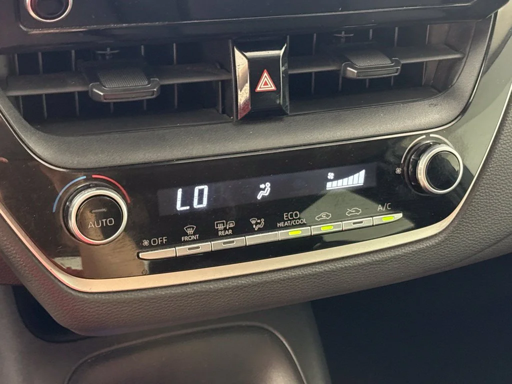 Used 2020 Red Toyota LE image 33
