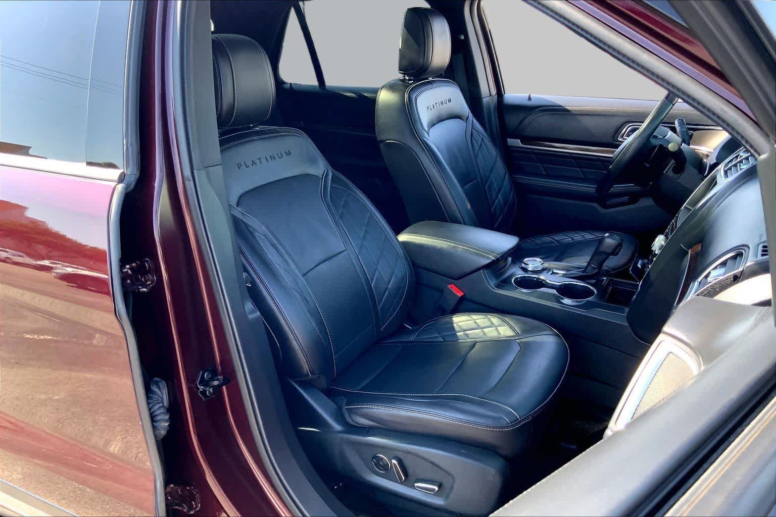Used 2018 Burgundy Velvet Metallic Tinted Clearcoat Ford Platinum image 9