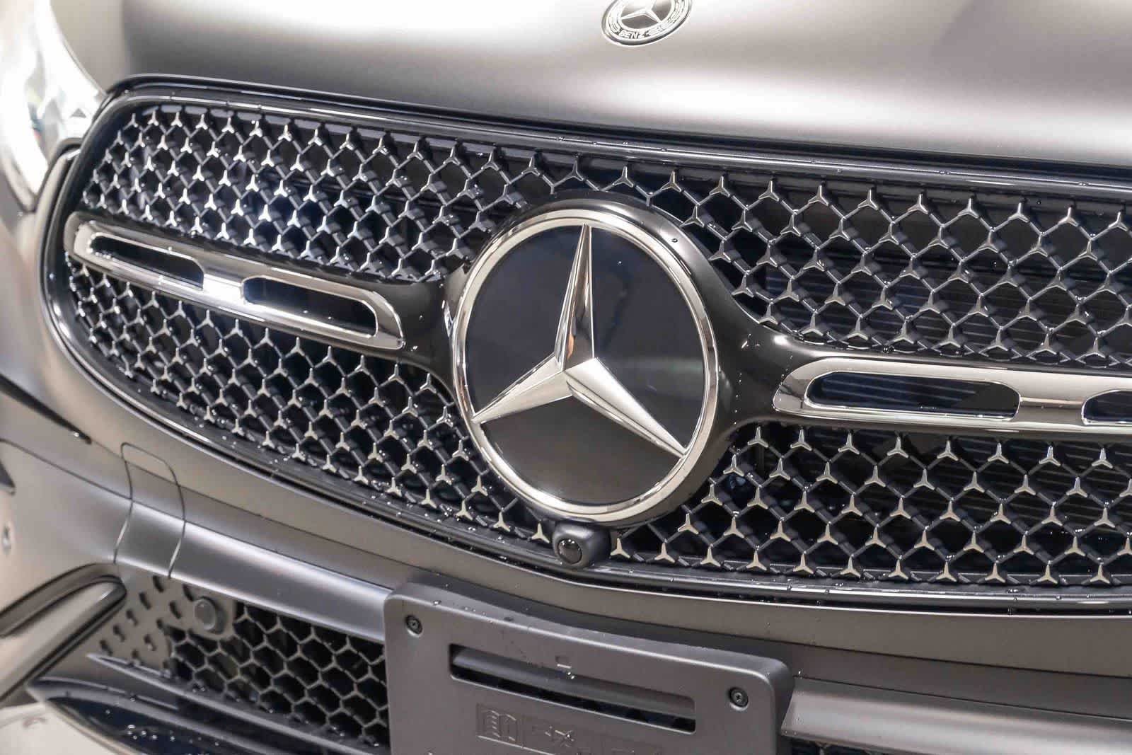New 2026 MANUFAKTUR exclusive graphite grey magno Mercedes-Benz GLC 300 image 54