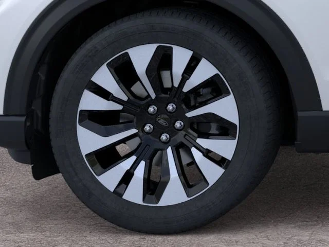 New 2026 White Ford Platinum image 19