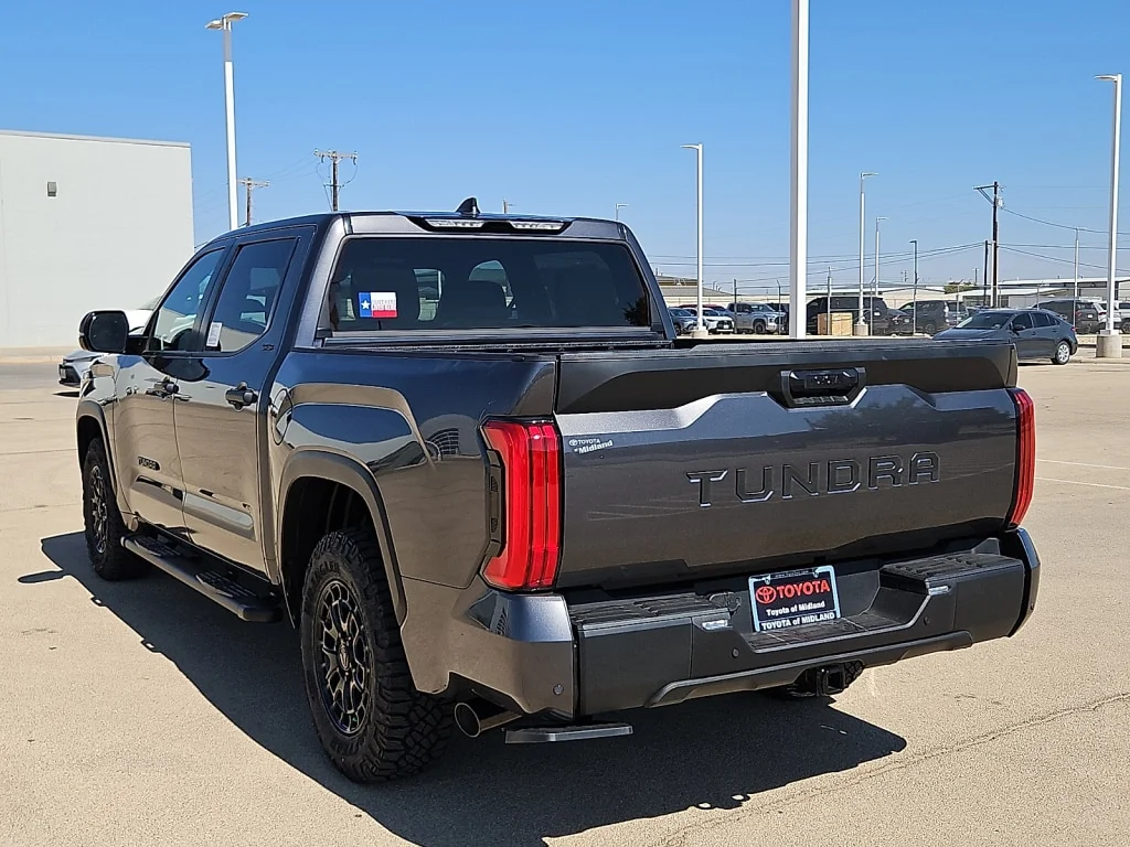 New 2026 Magnetic Gray M Toyota SR5 image 2