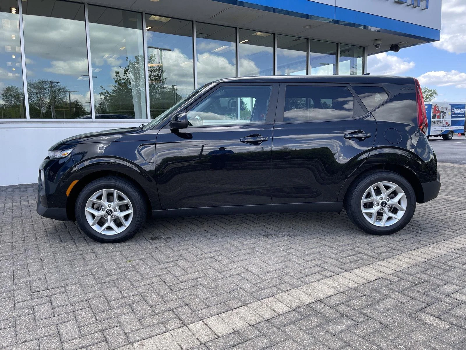 Used 2021 Kia Soul S with VIN KNDJ23AU9M7775394 for sale in Peoria, IL