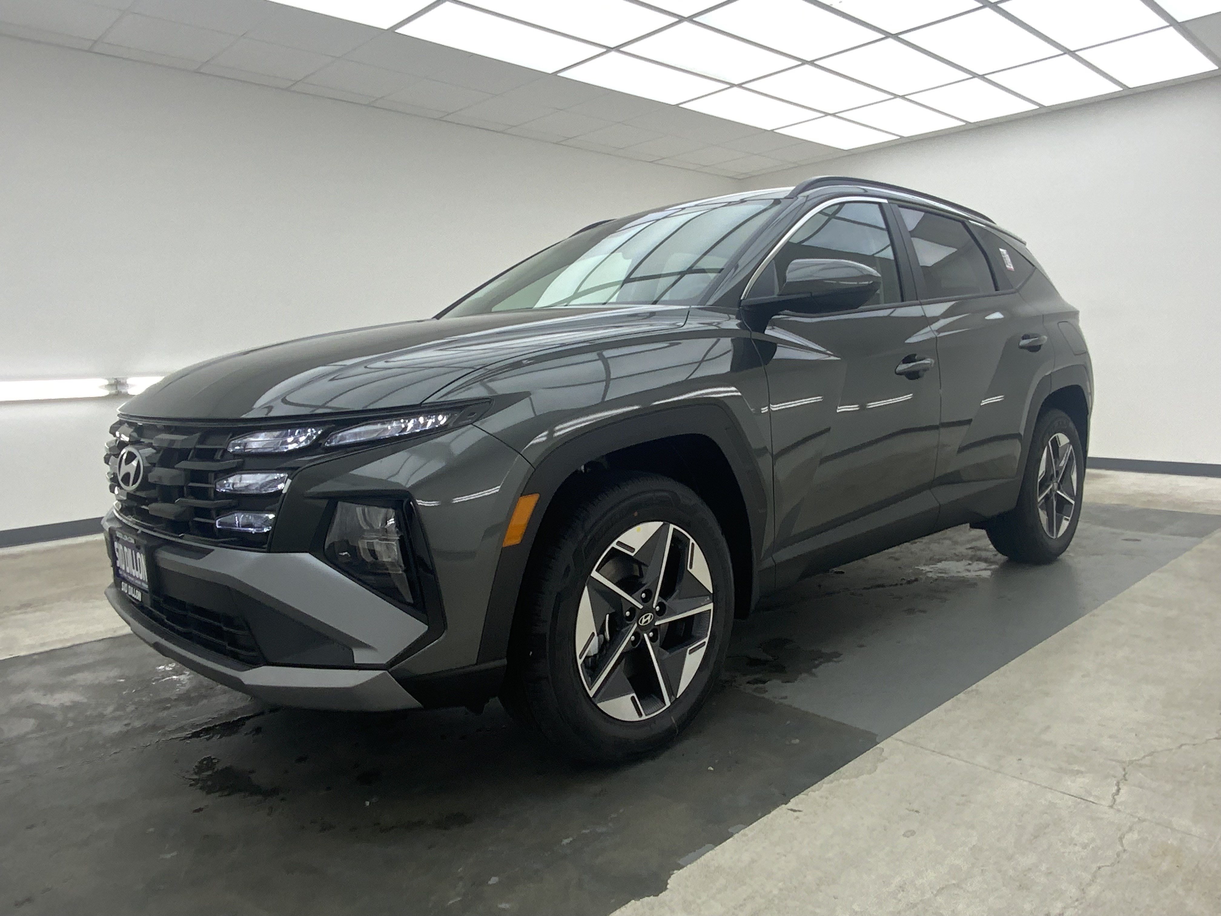 New 2026 Amazon Gray Hyundai SEL image 1