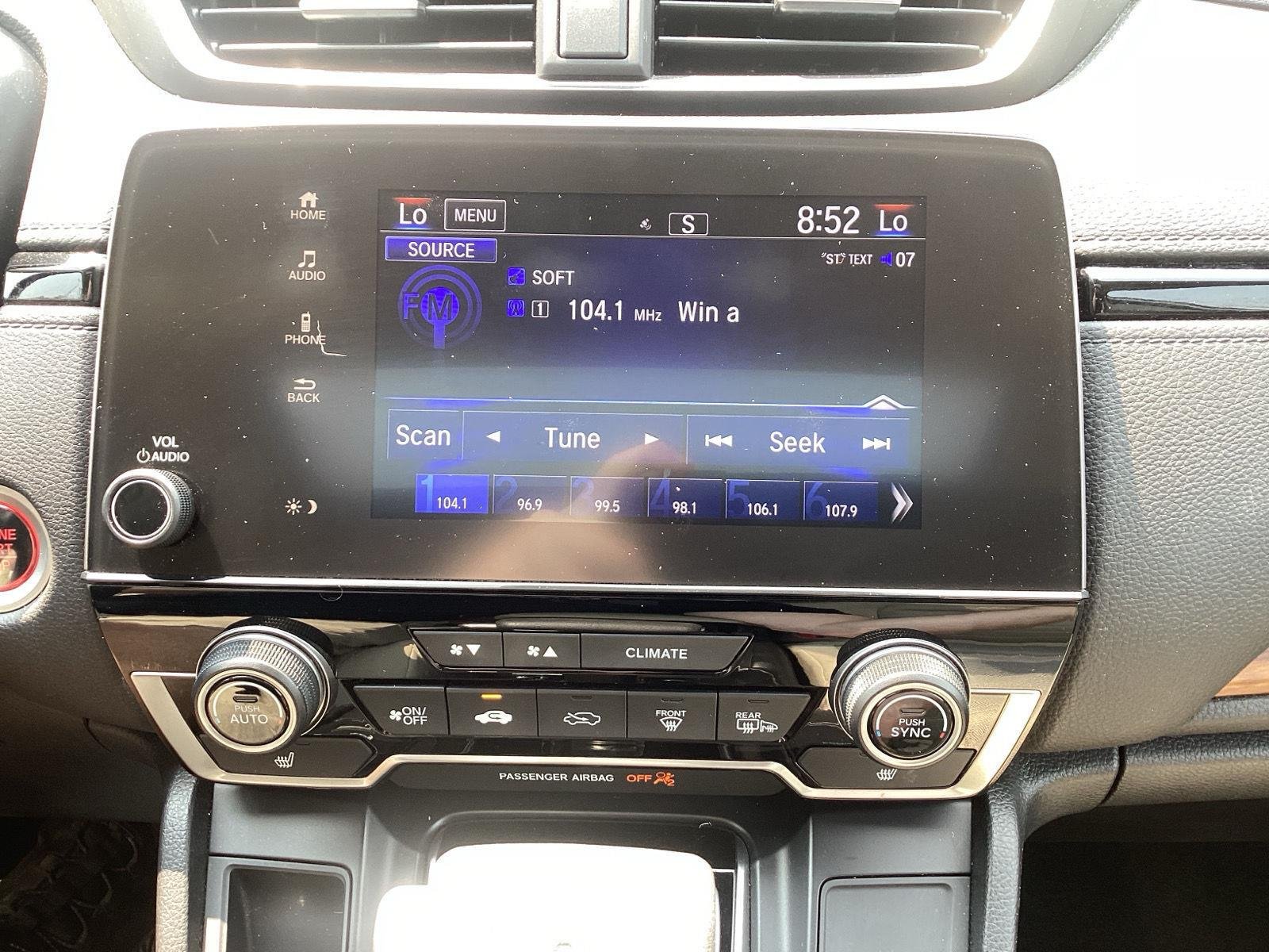 Used 2019 Platinum White Pearl Honda EX image 21
