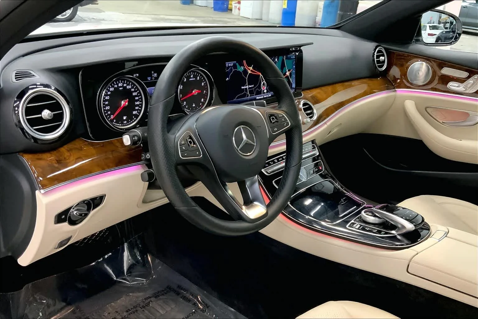 Used 2018 Polar White Mercedes-Benz E 300 image 17