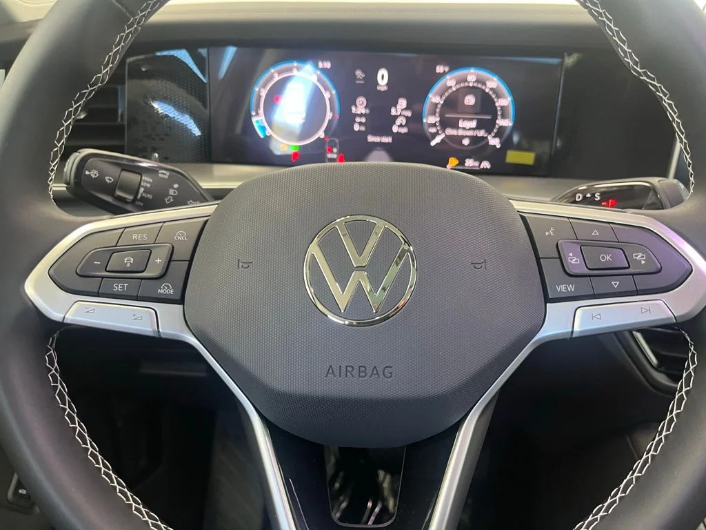 2026 Volkswagen Tiguan SE - Photo 18