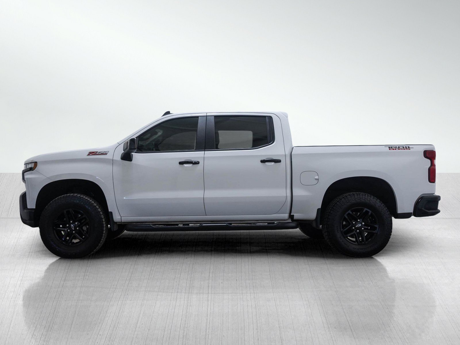 Used 2020 Chevrolet Silverado 1500 LT Trail Boss with VIN 3GCPYFED6LG392701 for sale in Kansas City