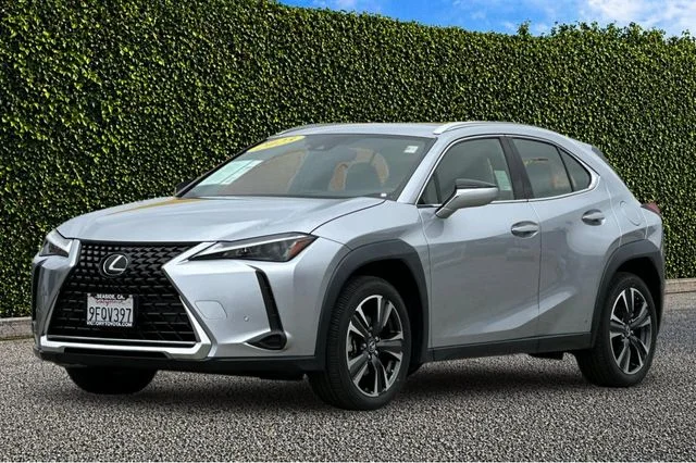 Used 2023 Silver Lexus 250h Base image 8