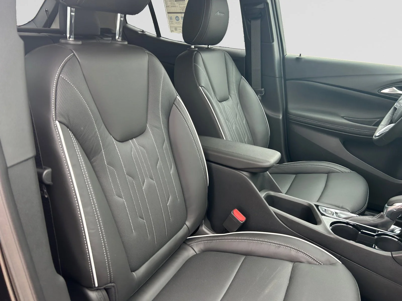 New 2026 Ebony Twilight Metallic Buick Avenir AWD image 12