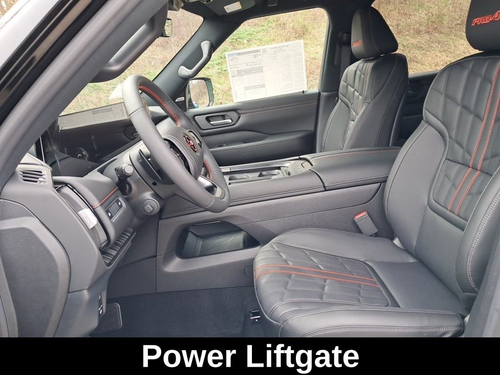 2025 Nissan Armada PRO-4X - Photo 10