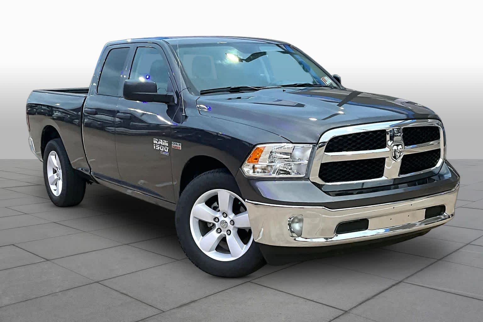 Used 2024 Granite Crystal Metallic Clearcoat Ram Tradesman image 3