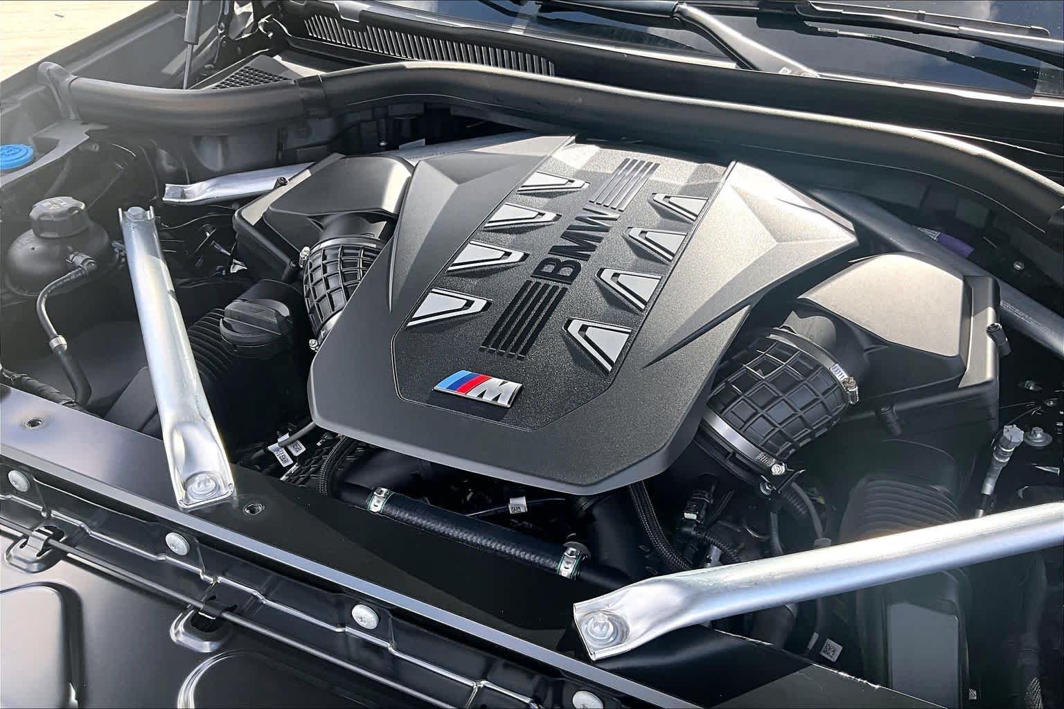 Certified Used 2024 Black Sapphire Metallic BMW M60i image 31