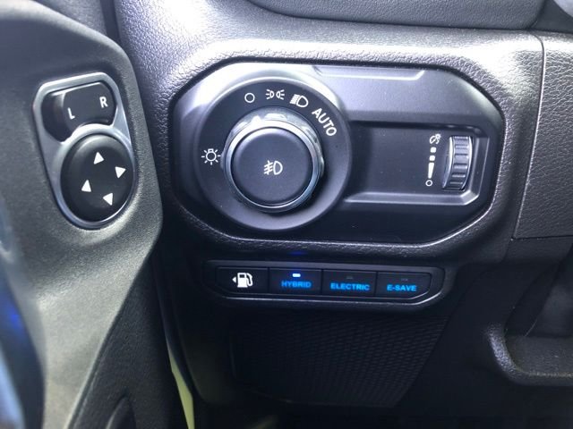 Used 2023 White Jeep Sahara 4xe image 23