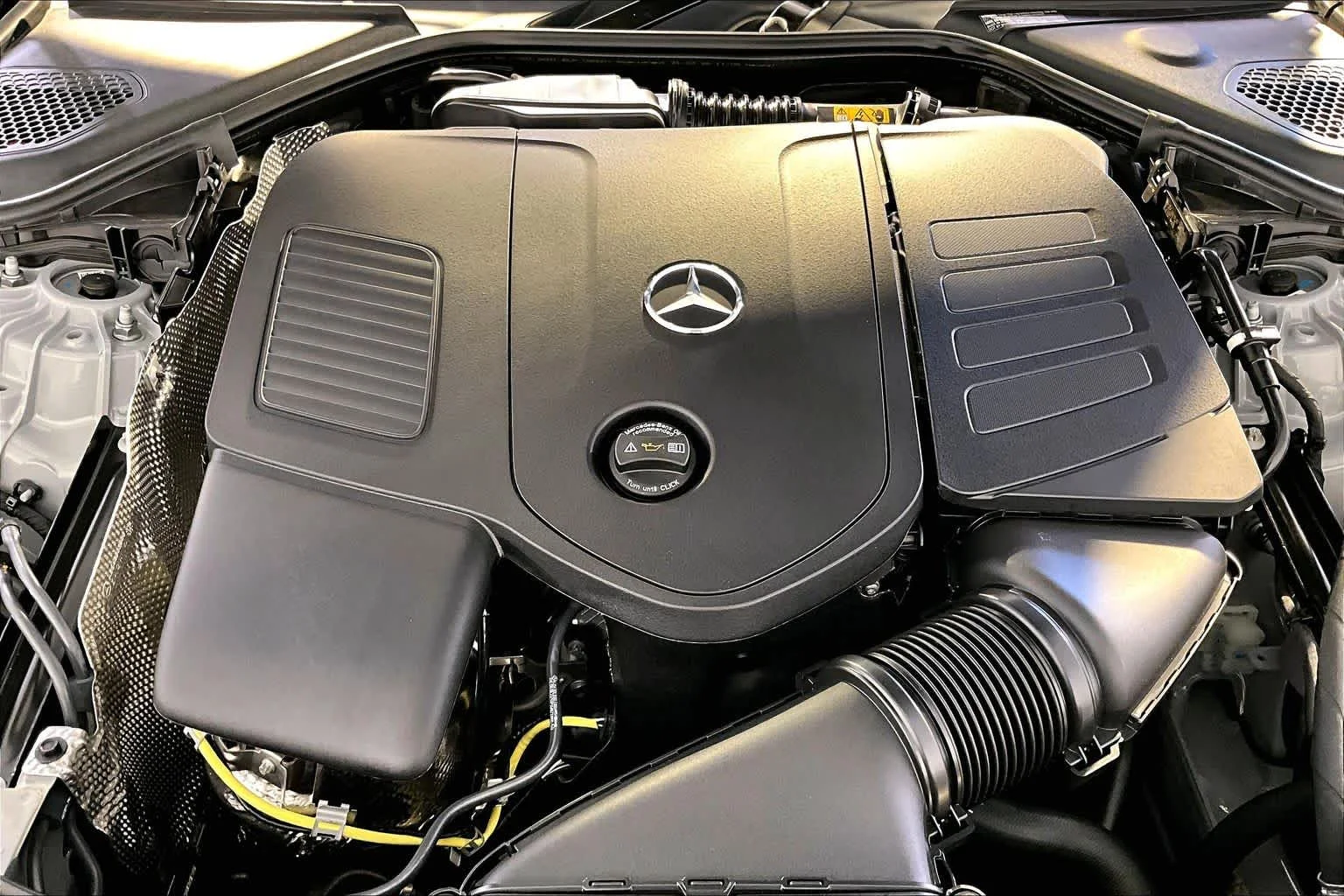 New 2026 MANUFAKTUR Alpine Grey Mercedes-Benz E 350 image 14
