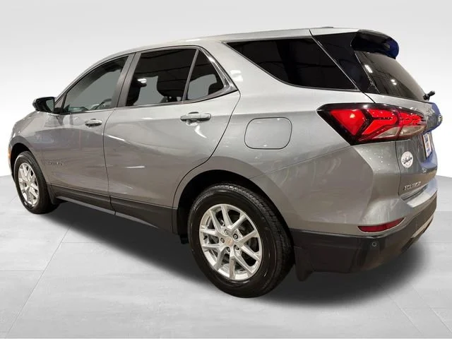 Used 2023 Sterling Gray Metallic Chevrolet LT image 3