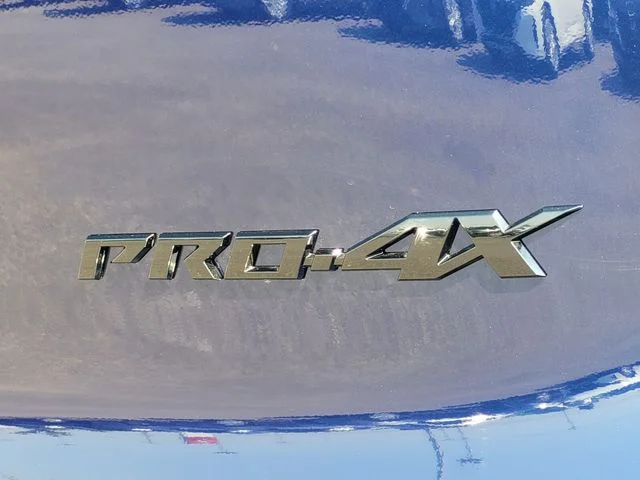 2025 Nissan Armada PRO-4X - Photo 9
