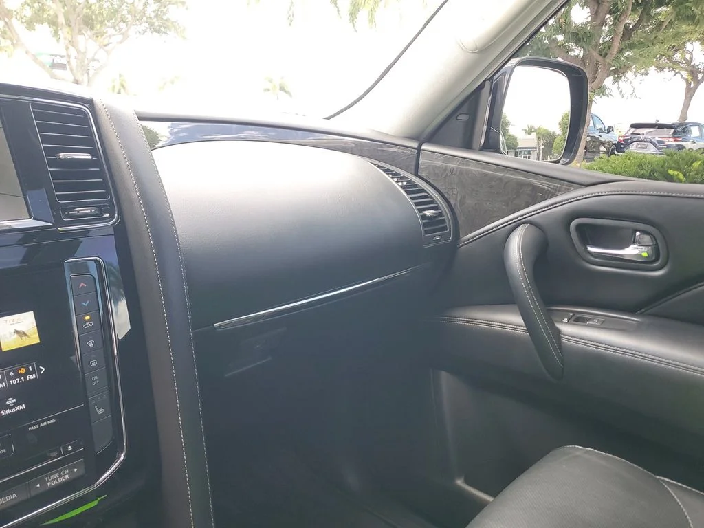 Used 2021 Blue INFINITI LUXE image 30