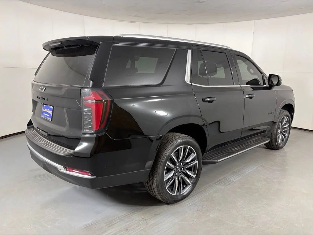 2026 Chevrolet Tahoe LS - Photo 10