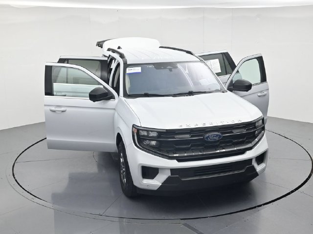 Certified Used 2025 Silver Ford Active image 50