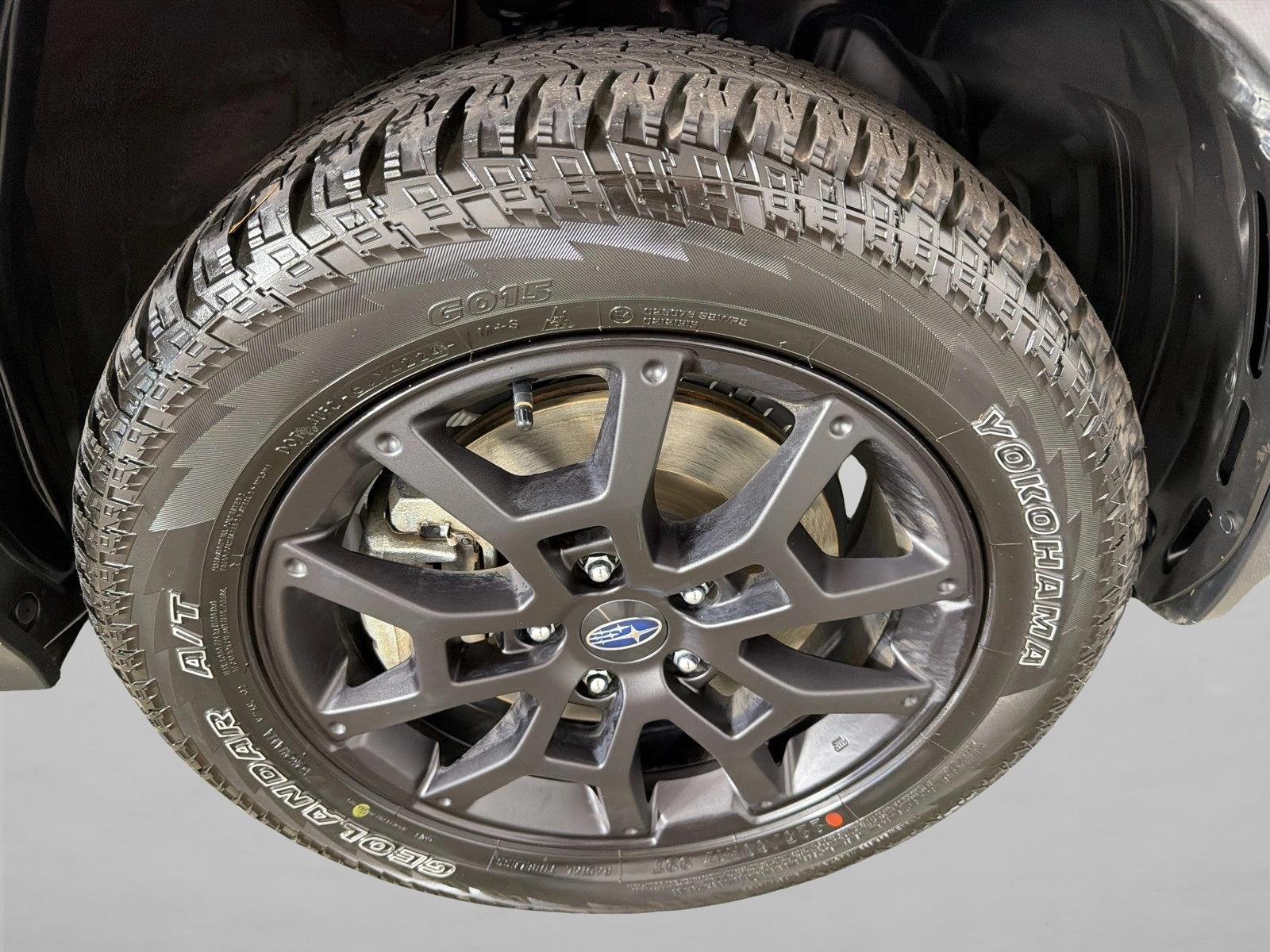Used 2025 Lithium Red Pearl Subaru Wilderness image 13