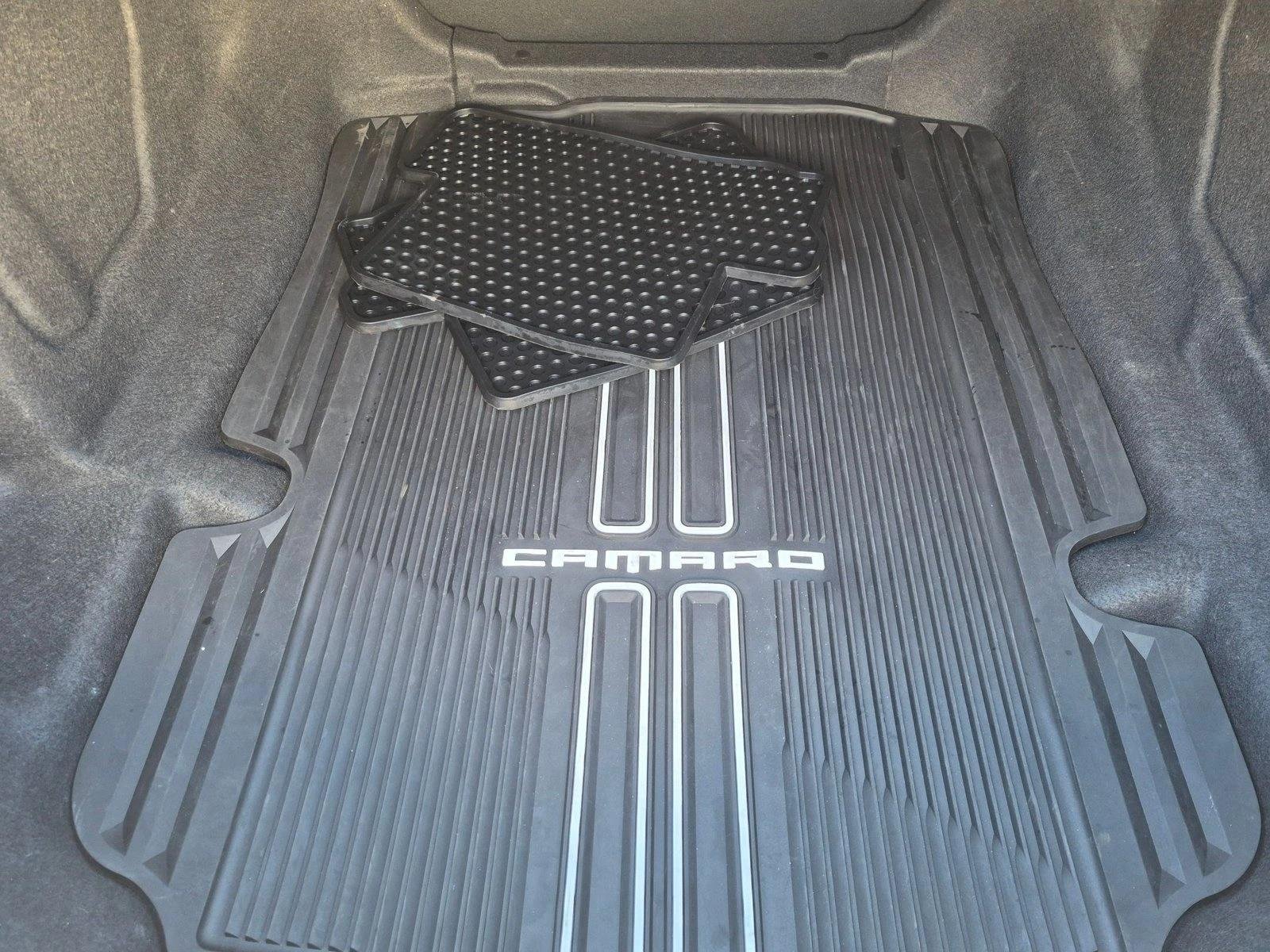 Used 2017 Hyper Blue Metallic Chevrolet 2SS image 6