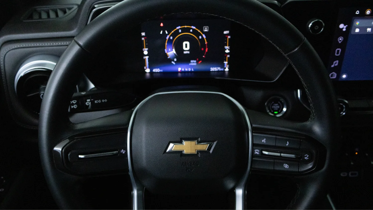 Used 2023 BLACK Chevrolet 2WD LT image 17