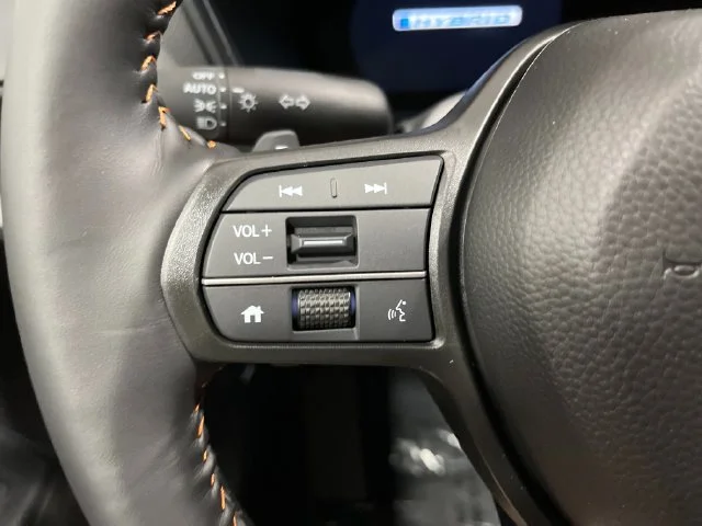 New 2026 Solar Silver Metallic Honda AWD Sport Hybrid image 17